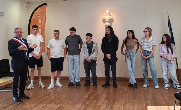 Cérémonie Citoyenne : remise de la carte d'électeur aux nouveaux majeurs